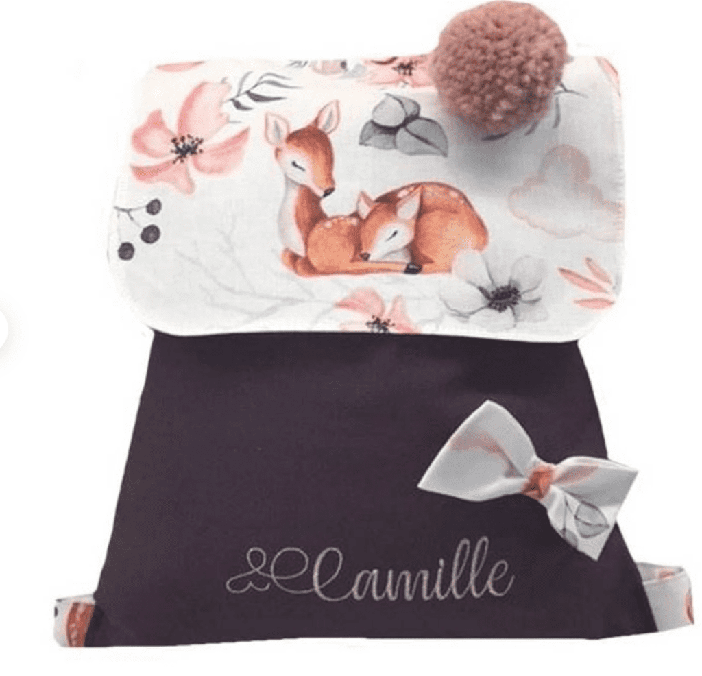 Un joli sac à doc pour une petite Camille par MerveilleuxSouvenir avec le tissu Biche et Montgolfière.